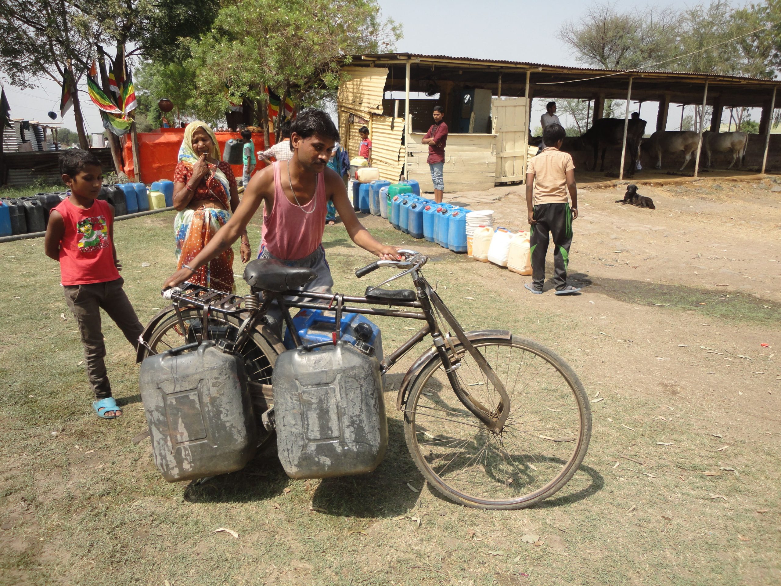 Water Supply-Slums-India